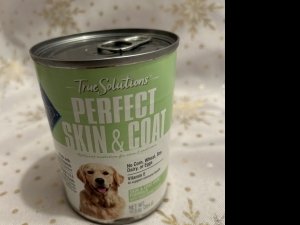 Secondary image for the Blue Buffalo Perfect Skin and Coat Wet Dog Food Auction Item