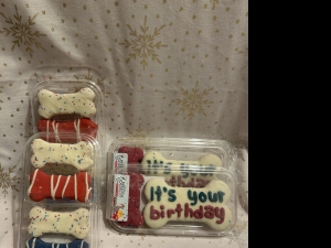 Primary image for the Happy Birthday Treat for my dog Auction Item