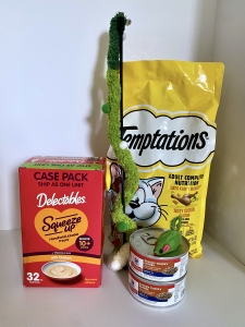 Secondary image for the Goodie Basket for my Senior Cat Auction Item