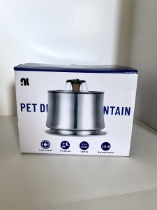 Secondary image for the Nice Lock Pet Water Fountain Auction Item