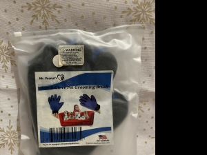Secondary image for the Mr Peanut Han-D-Glove Pet Grooming Glove Auction Item