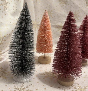 Secondary image for the Decorate Your Holiday Table with Christmas Tree Name Placers Auction Item