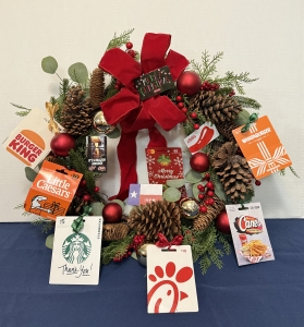 Primary image for the 5th Grade - Santa's Gift Cards Christmas Wreath Auction Item