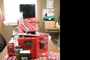 Primary image for the Milwaukee Tool Set  Auction Item