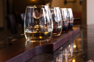 Secondary image for the VINTAGE 61 WINE BAR & KITCHEN Auction Item