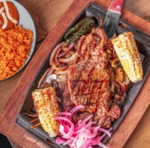 Secondary image for the La Placita Oldsmar Gift Card Auction Item