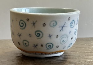 Secondary image for the HANDMADE POTTERY BOWL & SHOT GLASSES Auction Item
