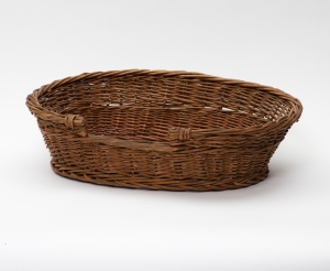 Primary image for the Vintage Wicker Pet Bed Auction Item
